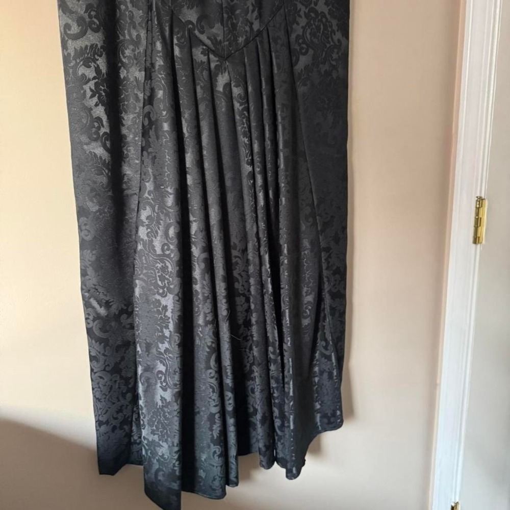 Vintage NWT Black Brocade Maxi Skirt Jessica McClintock Cache gothic satin - Picture 5 of 8